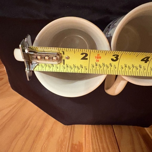 "Country Kitchen" or "Country Cottage" style ceramic mugs vintage set of 2 - Picture 7 of 7